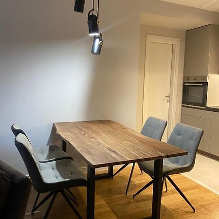 Apartman Vt Central Point Podgorica Eksteriør billede
