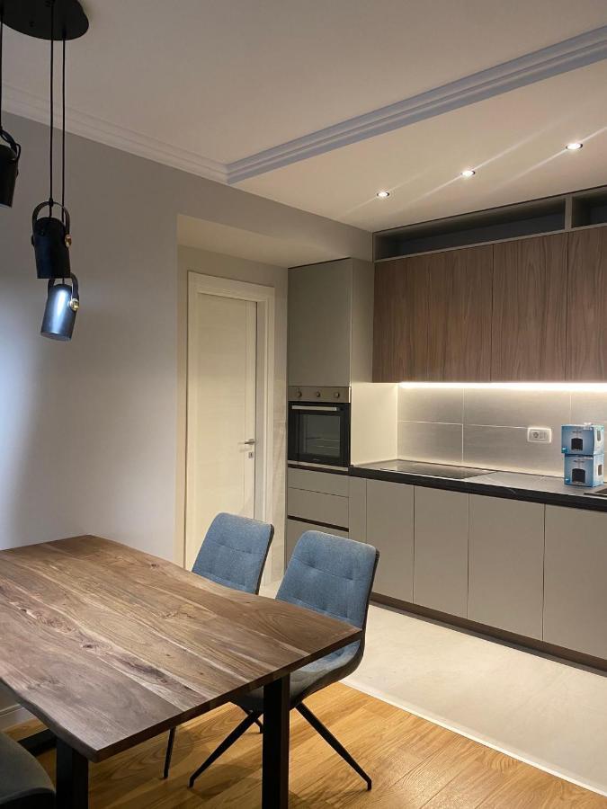 Apartman Vt Central Point Podgorica Eksteriør billede